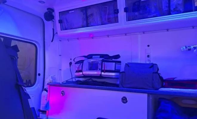 Ambulance équipée de moniteur multiparamétrique à Albertville, Albertville, ARLY Ambulances et Taxis SN